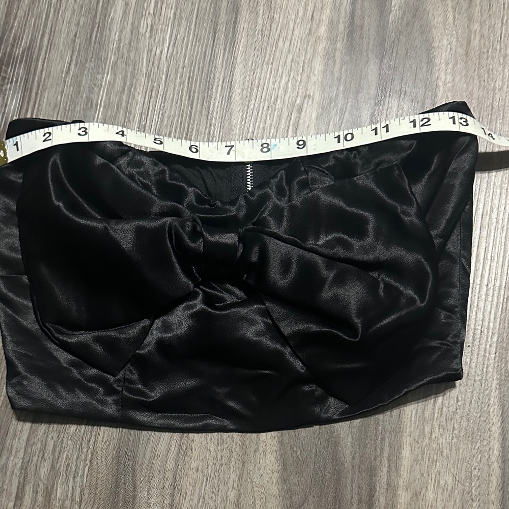 Nasty Gal Black Satin Crop Top - Picture 13 of 14